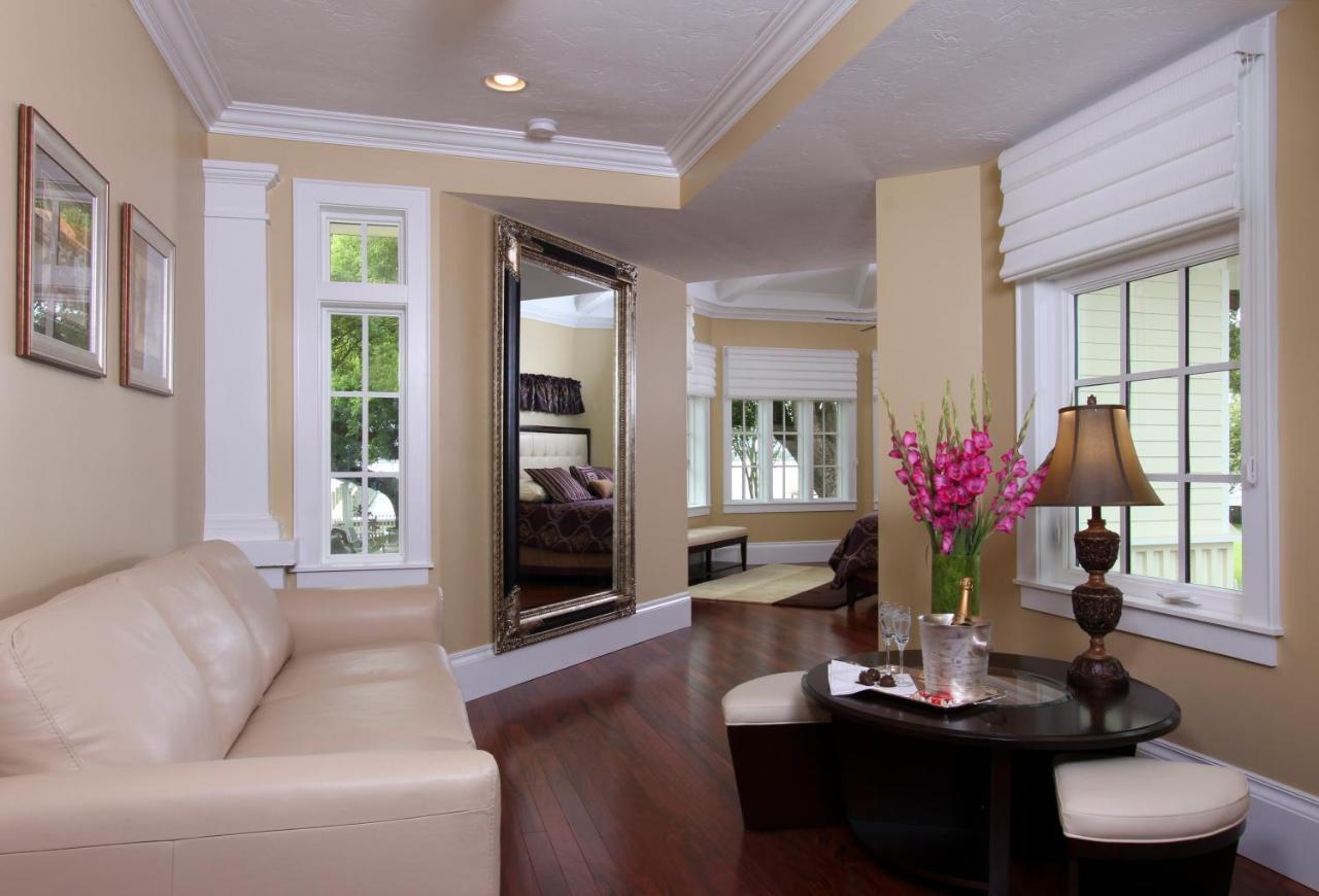 Suite with River View